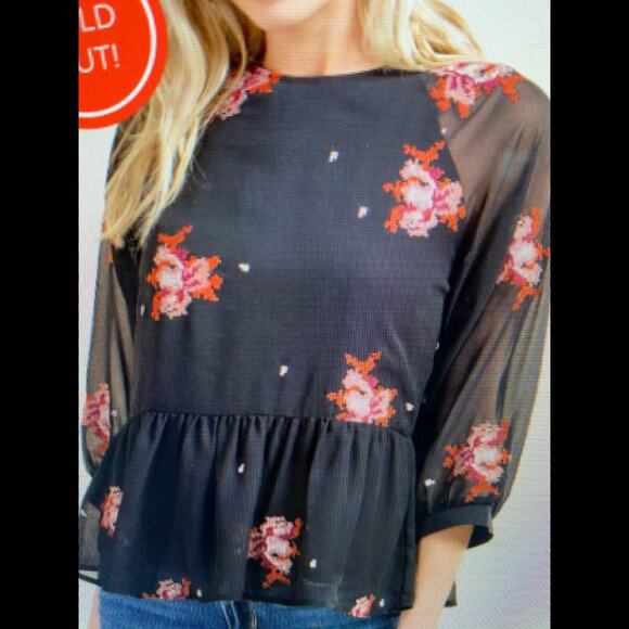 NWT Blue Rain Roxy  blouse from Francesca’s - Picture 1 of 5